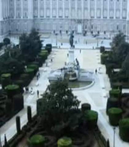 Plaza-de-Oriente-Madrid