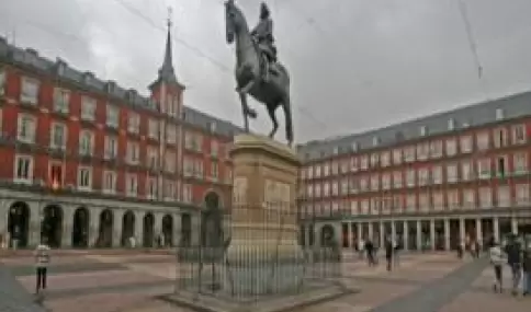 La-Plaza-Mayor-Madrid