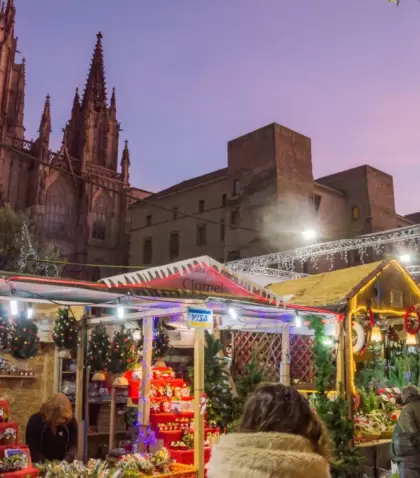 Una m�gica y arraigada tradici�n: los mercadillos navide�os de Barcelona.