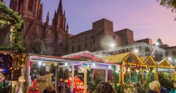 Una m�gica y arraigada tradici�n: los mercadillos navide�os de Barcelona.