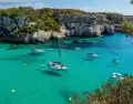 cala macarella, menorca, mar mediterrano