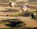 Volar en globo por los vi�edos de La Rioja es una forma m�gica y sostenible de conocer Espa�a