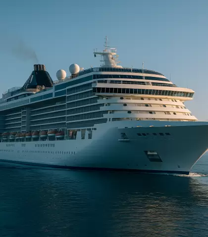 Crucero moderno en navegaci�n: detr�s de su elegancia, esconde detalles y rutinas sorprendentes que pocos pasajeros conocen.