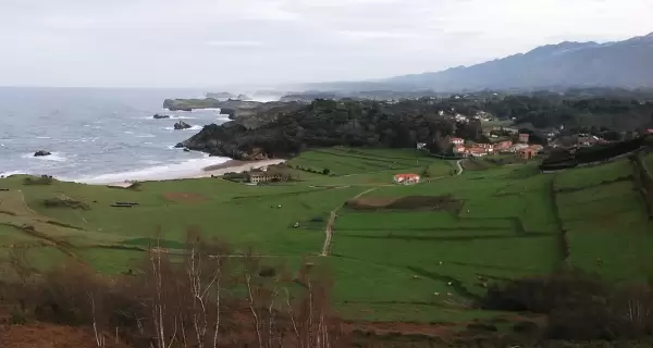 Las rutas del norte espa�ol combinan mar, monta�a y pueblos llenos de historia.
