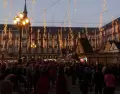 El mercado navide�o de la Plaza Mayor, una tradici�n madrile�a con m�s de un siglo de historia.