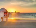 La Caleta es la playa m�s emblem�tica del casco hist�rico.