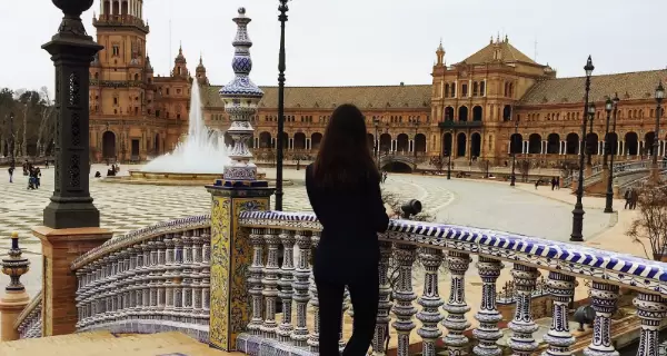 Sevilla ofrece clima suave y calma tras las fiestas.