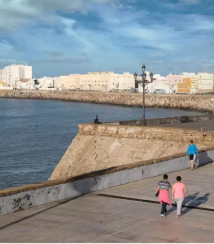 El Campo del Sur ofrece vistas abiertas al Atl�ntico.