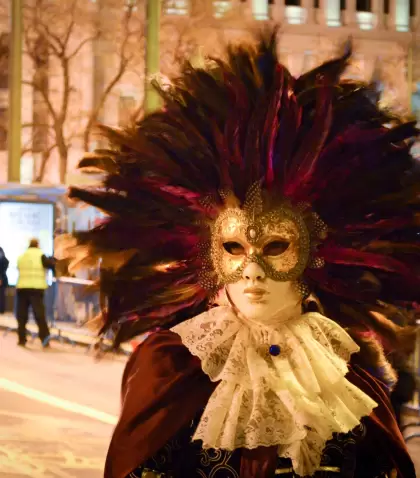 El Carnaval se vive en Espa�a con desfiles, m�sica y celebraciones �nicas.