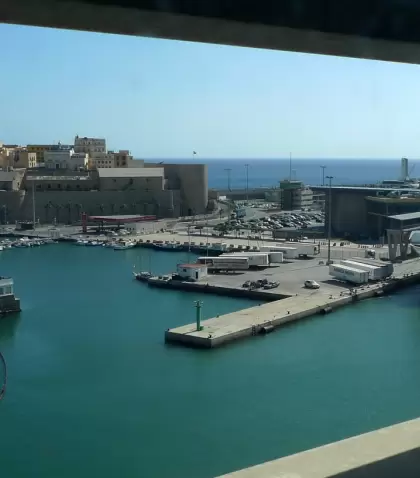 Motril une el Mediterr�neo con una huerta tropical �nica en Europa.