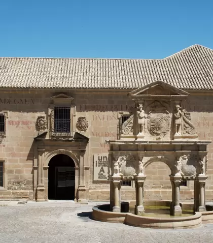 Baeza conserva uno de los conjuntos renacentistas m�s importantes de Espa�a.