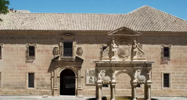 Baeza conserva uno de los conjuntos renacentistas m�s importantes de Espa�a.