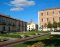 Plaza de San Diego y fachada del Colegio de San Ildefonso, s�mbolo hist�rico de Alcal� de Henares.