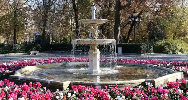 Parque de El Retiro en Madrid, durante un d�a primaveral.