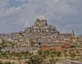 Morella en primavera: murallas, monta�a y el ritmo justo para una escapada sin prisas.
