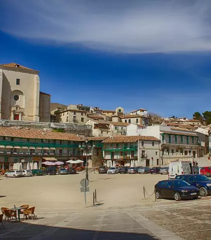 Plaza Mayor de Chinch�n, una de las escapadas cerca de Madrid en primavera