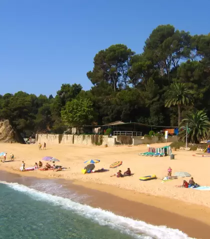 Costa Brava en mayo: calas tranquilas, buen clima y una costa todav�a sin aglomeraciones.