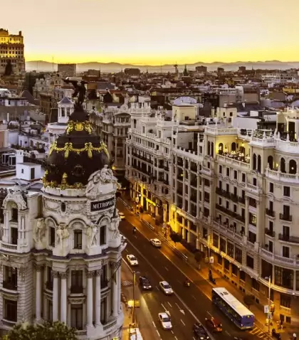 Madrid en junio: terrazas llenas, d�as largos y ciudad todav�a respirable.